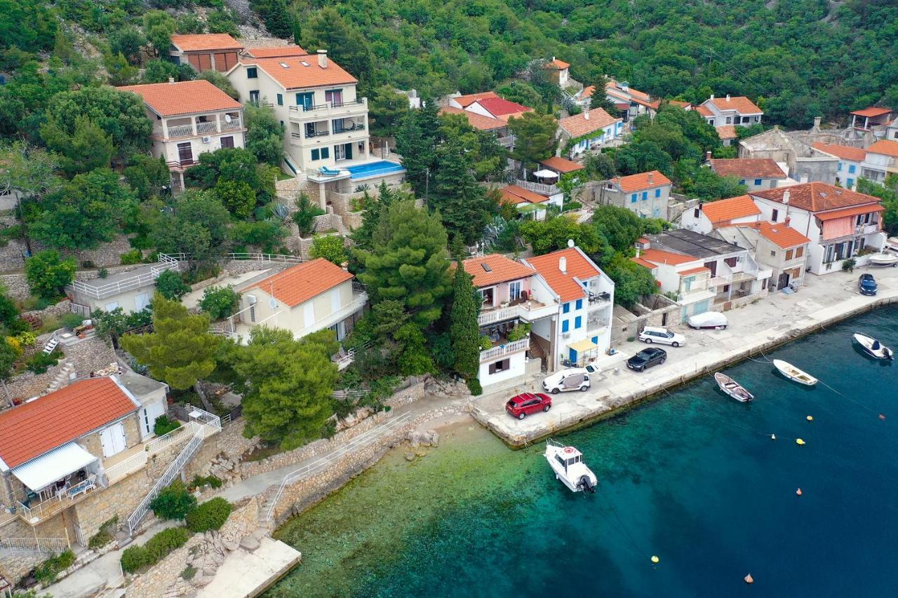 Villa Relax , With Seaview And Two Pools Near Beach Starigrad  Exterior foto