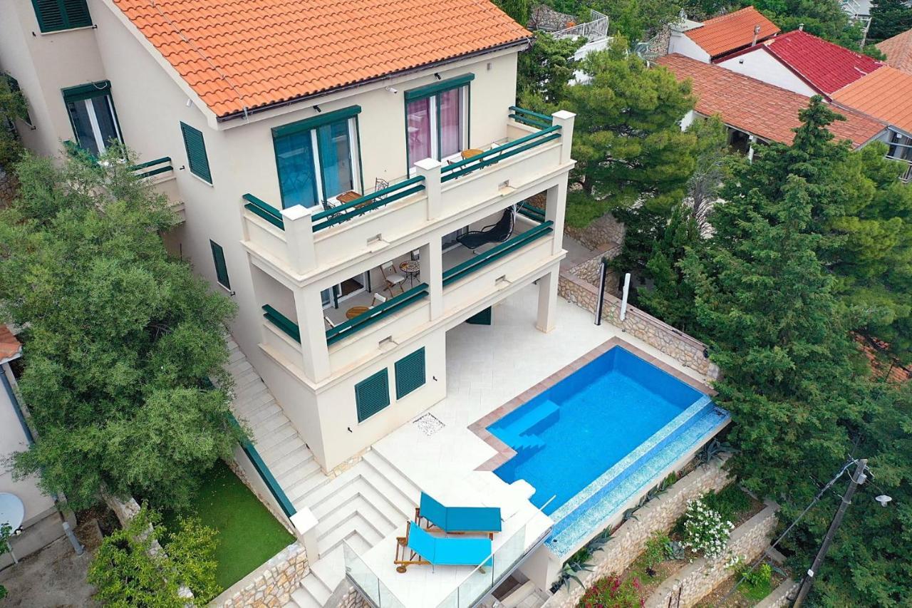 Villa Relax , With Seaview And Two Pools Near Beach Starigrad  Exterior foto
